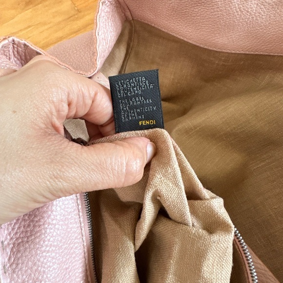 Fendi Purse Selleria Linda Bag w/ Sterling Silver Hardware & Bag Charm AUTH - Picture 13 of 13